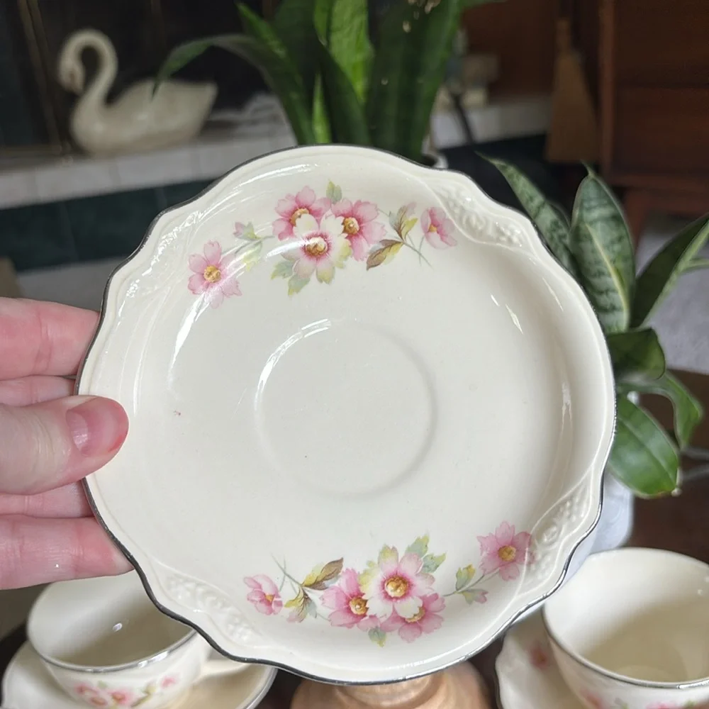 Homer Laughlin Virginia Rose Cups, Saucers and Bowls - Picture 7 of 12